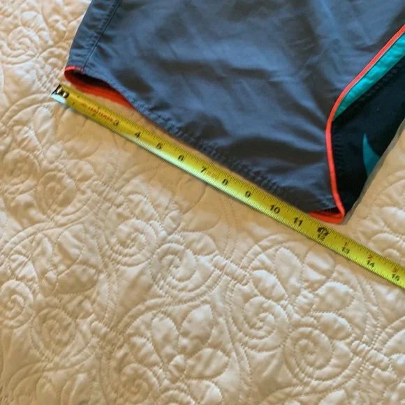 Nike swim trunks - Picture 10 of 12